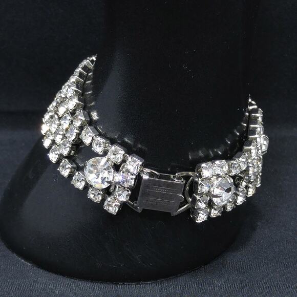 Vintage 1960s Wide Rhinestone Bracelet, Rhodium Plated - Picture 4 of 10